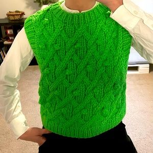 Green knit round neck vest Zara
